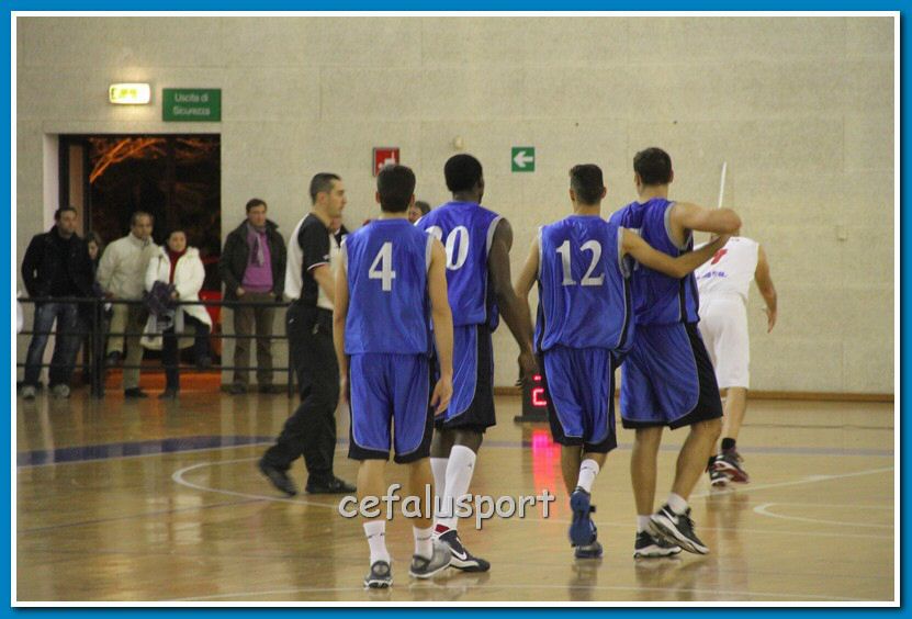121223 Aquila 448_tn.jpg